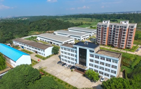 湖北昌利公司連續(xù)25年榮獲“守合同重信用企業(yè)”，始終將誠信經(jīng)營放在第一位！